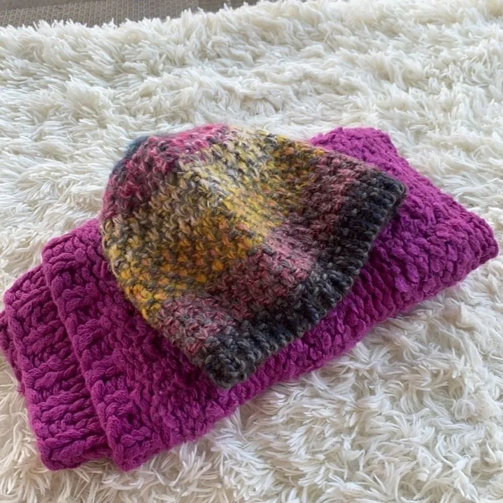 Handmade Knit Hat & Infinity Scarf Set